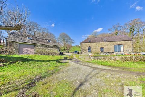 3 bed property, in Babel, £700,000