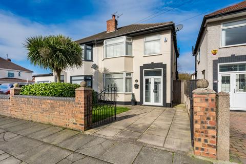 3 bed property, in Wensley Road, £230,000