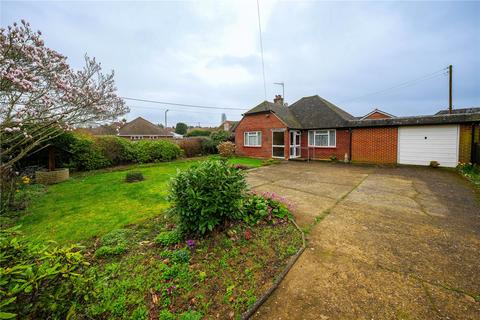 2 bed property, in Shepherds Way, £420,000