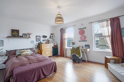 5 bed property, in Railton Road, £1,100,000