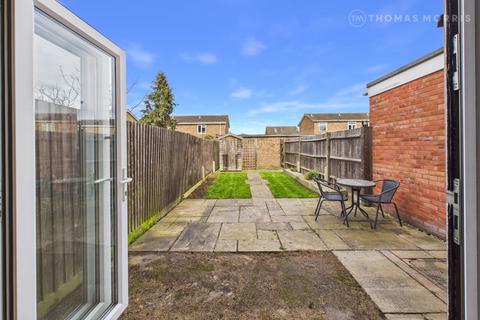 3 bed property, in Osprey Road, £300,000