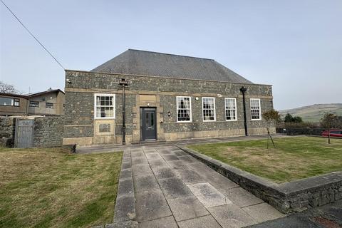 3 bed property, in Trawsfynydd, £259,950