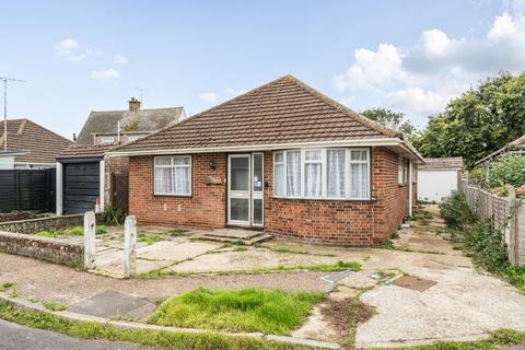4 bed property, in Farm Corner, £375,000