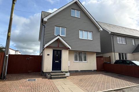 3 bed property, in Meadowside, £395,000