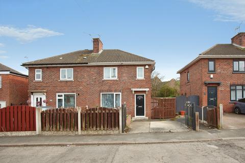 3 bed property, in Shelley Drive, £150,000