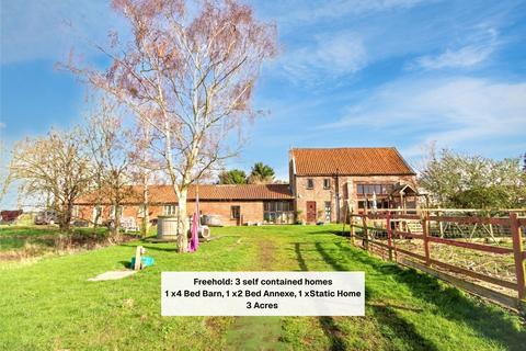 6 bed property, in School Road, £475,000