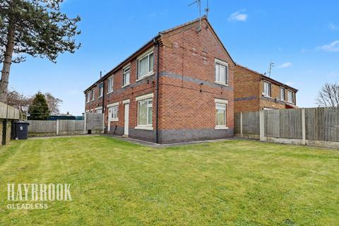 3 bed property, in Nelson Mandela Walk, £170,000