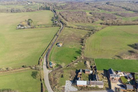 Land, in Brook Street, £795,000