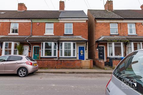 2 bed property, in Hospital Street, £235,000