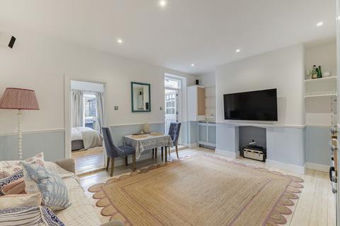 2 bed property, in Ongar Road, £765,000