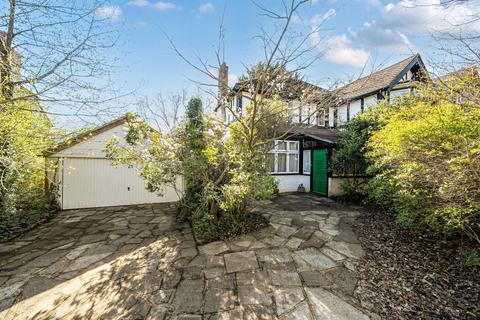 5 bed property, in Smitham Downs Road, £875,000