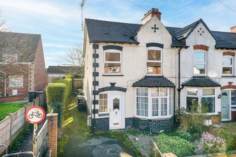 3 bed property, in Beech Street, £145,000