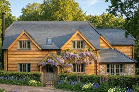 5 bed property, in Honeysuckle Bottom, £1,895,000