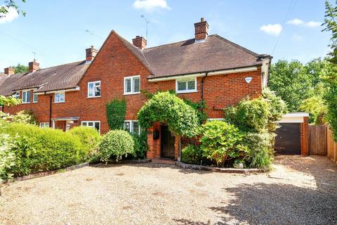 3 bed property, in Old Lane, £795,000