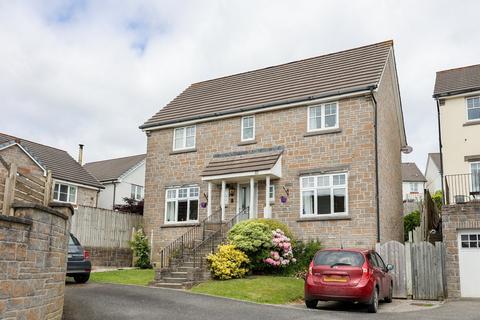 4 bed property, in Retallick Meadows, £385,000