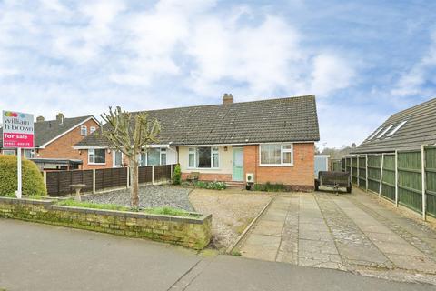 3 bed property, in Ketts Avenue, £300,000