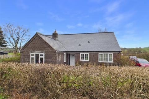 3 bed property, in Ty Bric Du, £340,000
