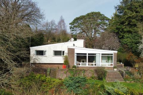 3 bed property, in Higher Metcombe, £650,000