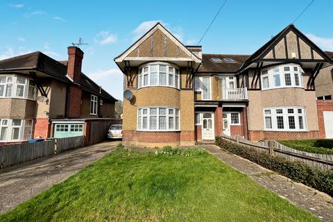5 bed property, in Whitmore Road, £925,000