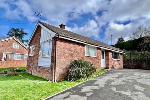 3 bed property, in Coomb Drive, £239,950
