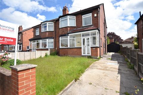 3 bed property, in Cross Gates Avenue, £254,000