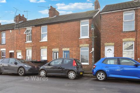 2 bed property, in Zealand Road, £250,000