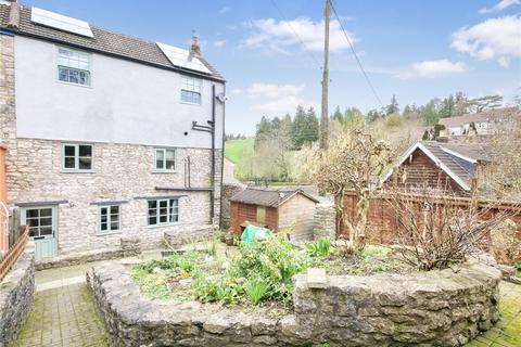 3 bed property, in Characterful Three-Bedroom Cottage in the Heart of Shepton Mallet, £330,000