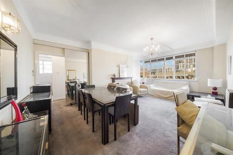 3 bed property, in Adelaide Road, £495,990