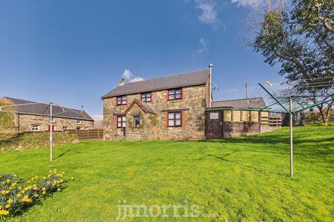 3 bed property, in Maenclochog, £569,950