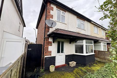 3 bed property, in Cannock Avenue, £130,000