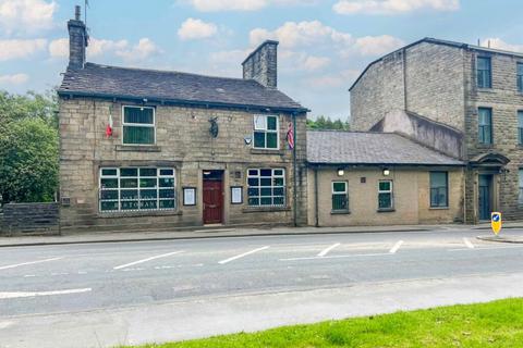 3 bed property, in Italian Restaurant, £280,000