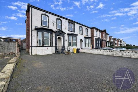 Studio, in Southport, £270,000
