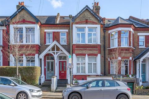 2 bed property, in Park Hall Road, £650,000