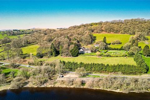 5 bed property, in Llanycil, £995,000