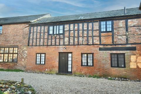 4 bed property, in King Street, £375,000