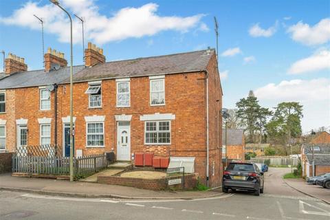 4 bed property, in Broughton Road, £245,000