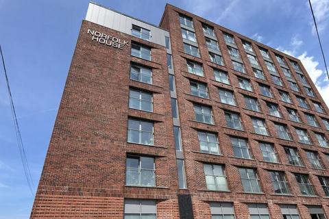 Studio, in Flat 55A, £40,000