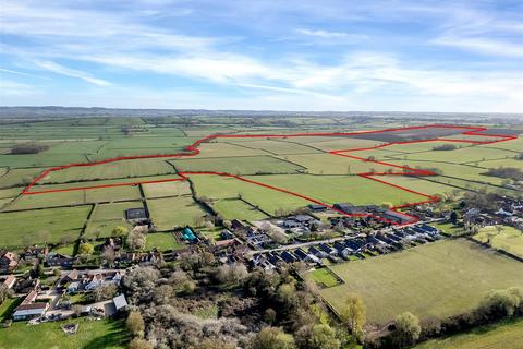 Land, in Land and Buildings at Ivy Farm, £2,000,000