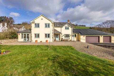 4 bed property, in Pilleth KNIGHTON LD7 1NP, £550,000