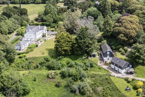 5 bed property, in Pillaton, £2,650,000