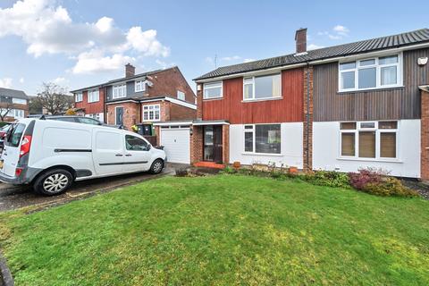 3 bed property, in Mardale Avenue, £375,000