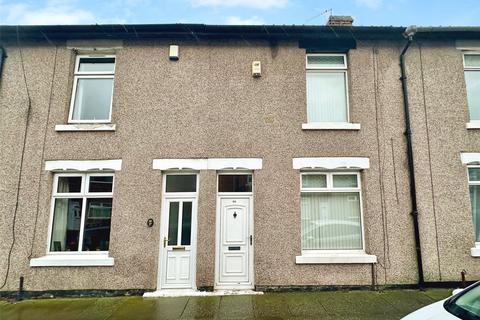 2 bed property, in Brighton Road, £85,000