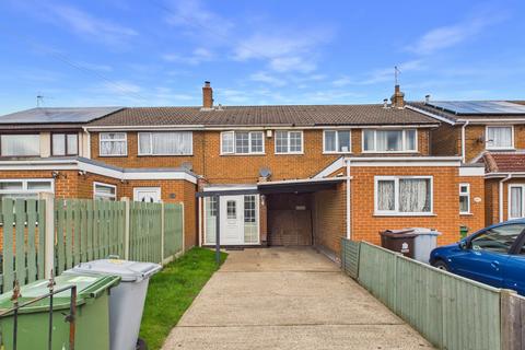 3 bed property, in George Dere Close, £140,000