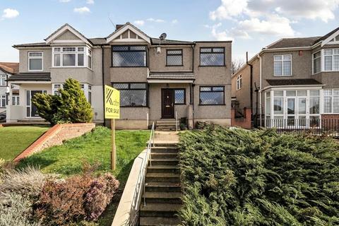 4 bed property, in Danson Lane, £650,000