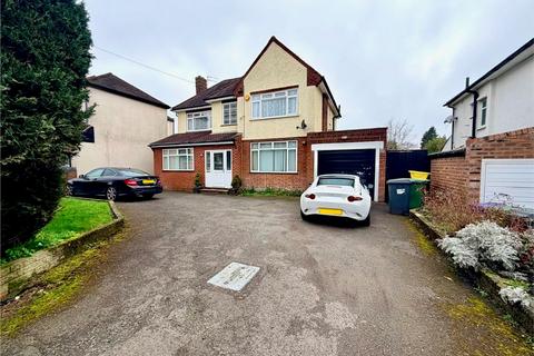 3 bed property, in Newbolds Road, £365,000