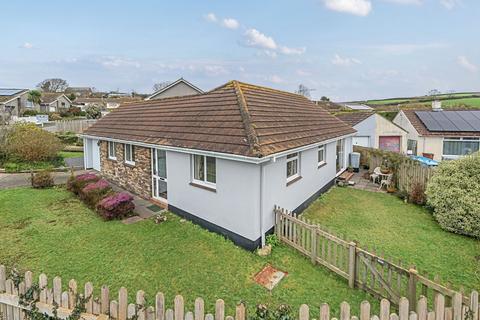 3 bed property, in Pendeen Park, £399,950