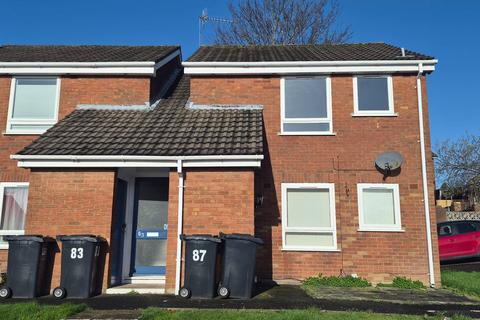 1 bed property, in Bisell Way, £79,950