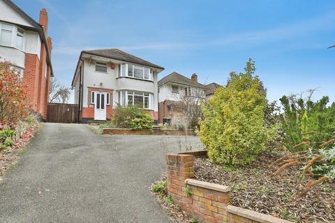 3 bed property, in Wimborne Road, £575,000