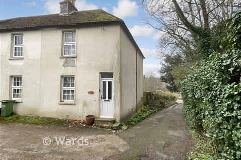 2 bed property, in Church Road, £350,000