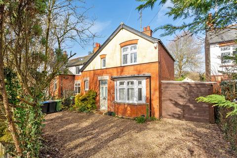 3 bed property, in Coventry Road, £465,000